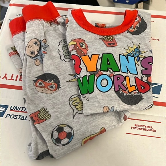 KIDS Ryan’s World Pajamas - Picture 1 of 1